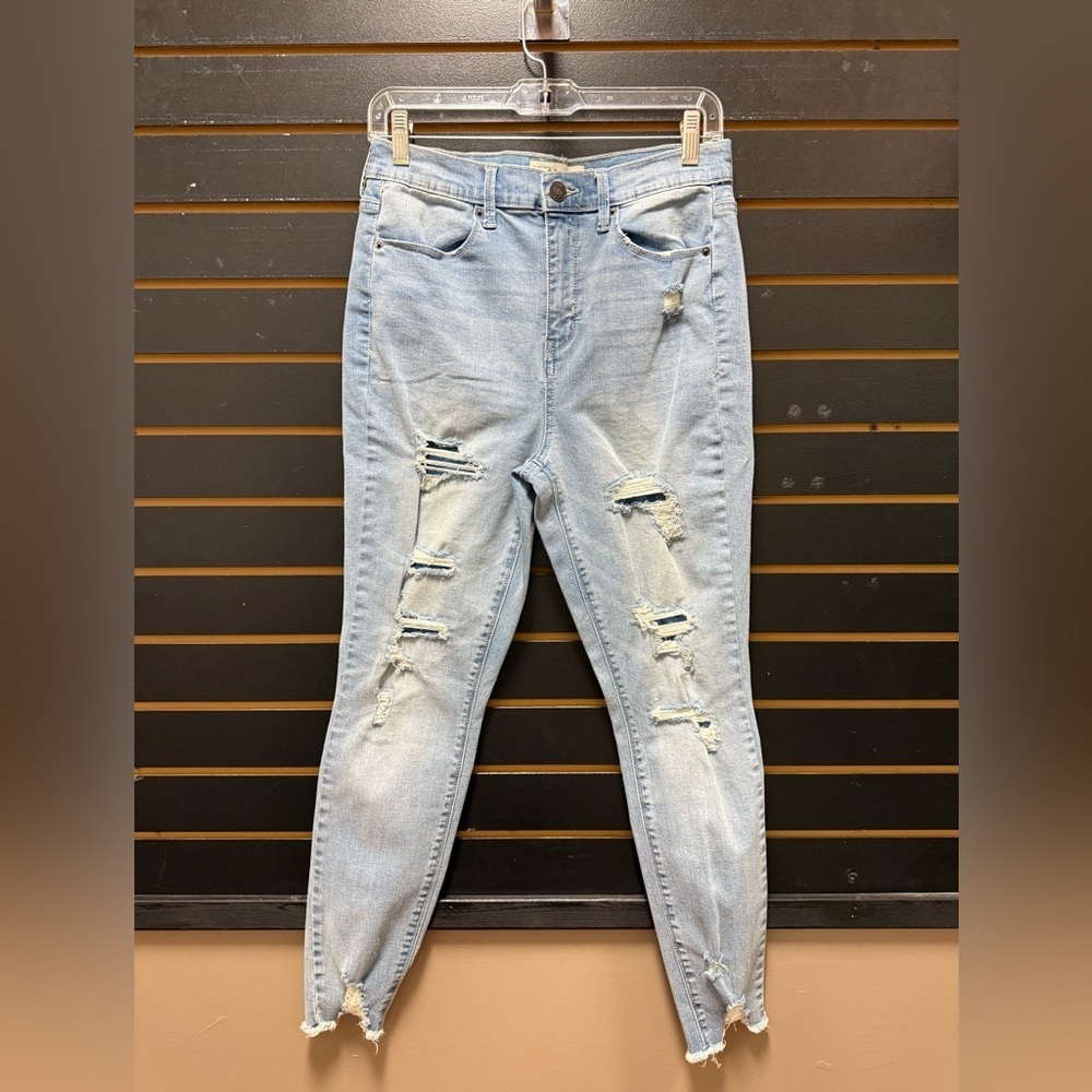 Mudd High-Rise Ankle Jeggings Light Wash Distressed Size 11 (30W)